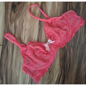 Victorias Secret Body by Victoria Bra Size 36B Unlined Demi Floral Lace Hot Pink